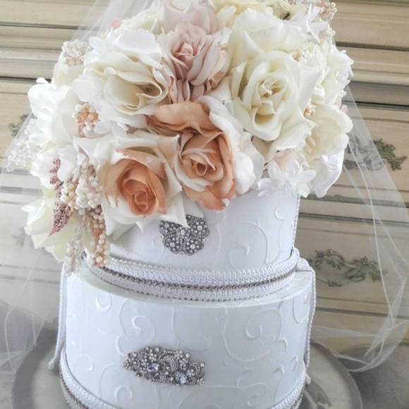 STUNNING VINTAGE INSPIRED WEDDING ENVELOPE HOLDER! - Picture 8 of 8